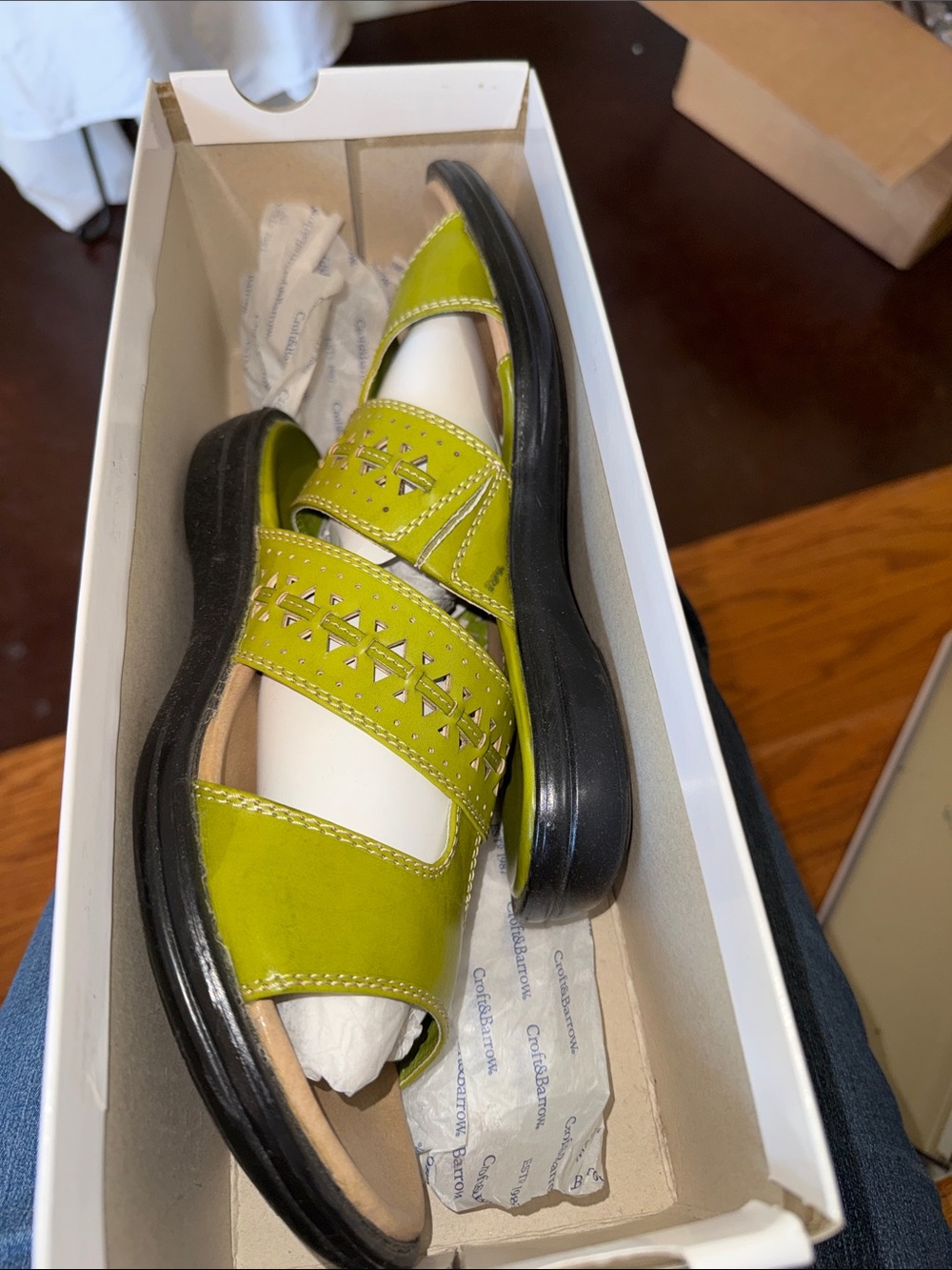 Croft and Barrow 8 1/2 green shoes (c14)
